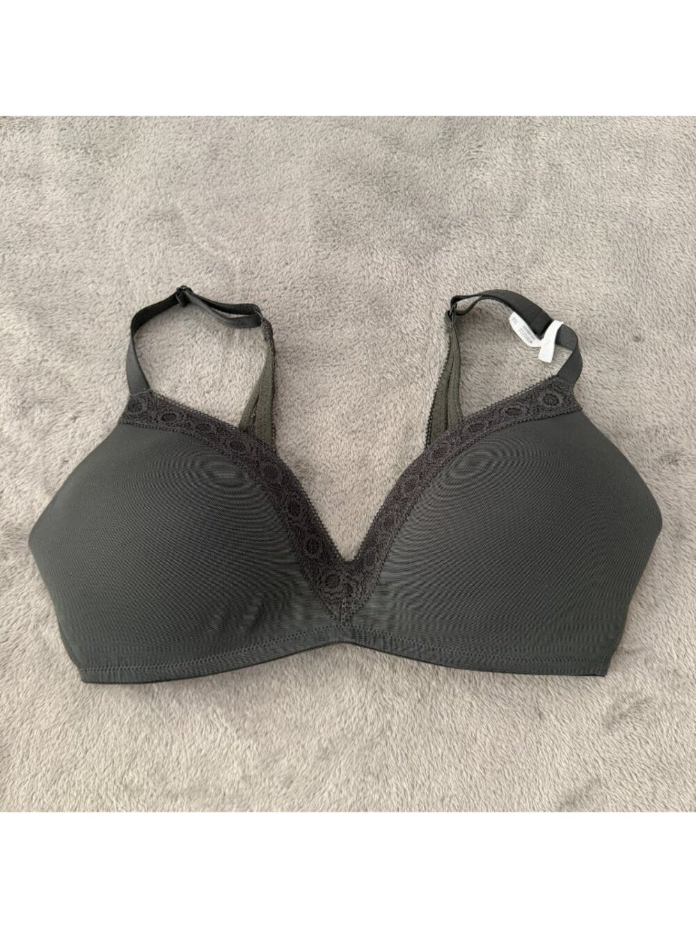 Aerie Bra Wireless Wire Free Womens size 36D Gray